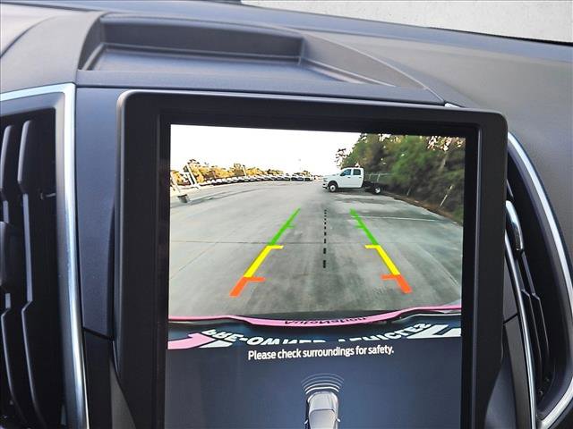 Used 2024 Ford Edge Titanium image 13