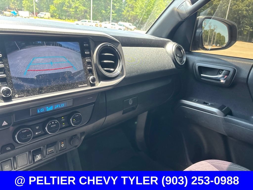 Used 2021 Toyota Tacoma TRD Off-Road AWD/4WD image 18
