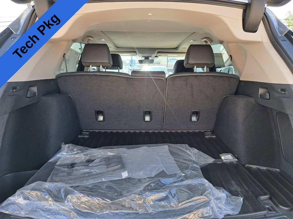 Used 2025 Acura RDX w/ Technology Package image 23