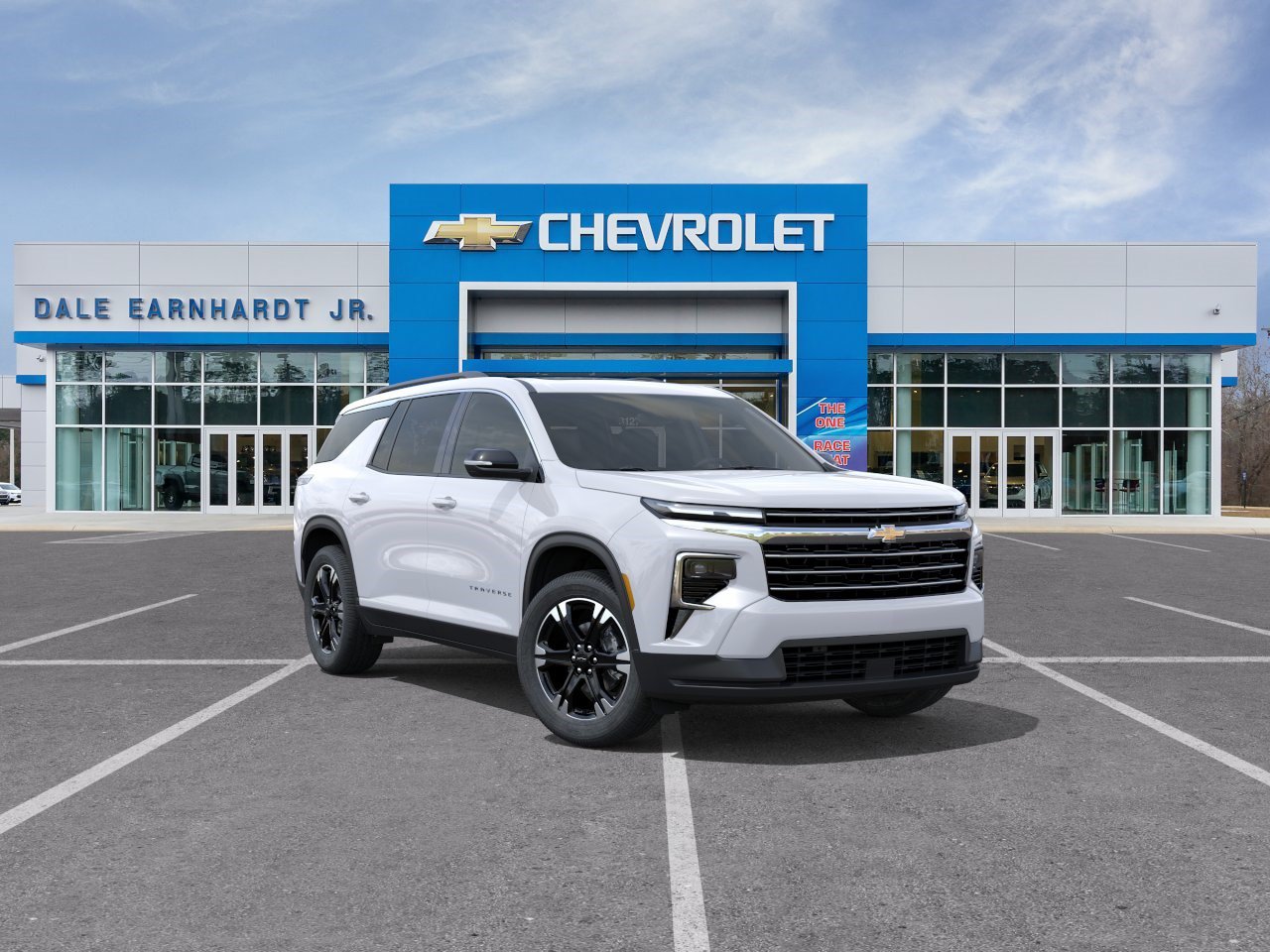 New 2027 Chevrolet Traverse LT w/ Driver Confidence Package FWD image 2