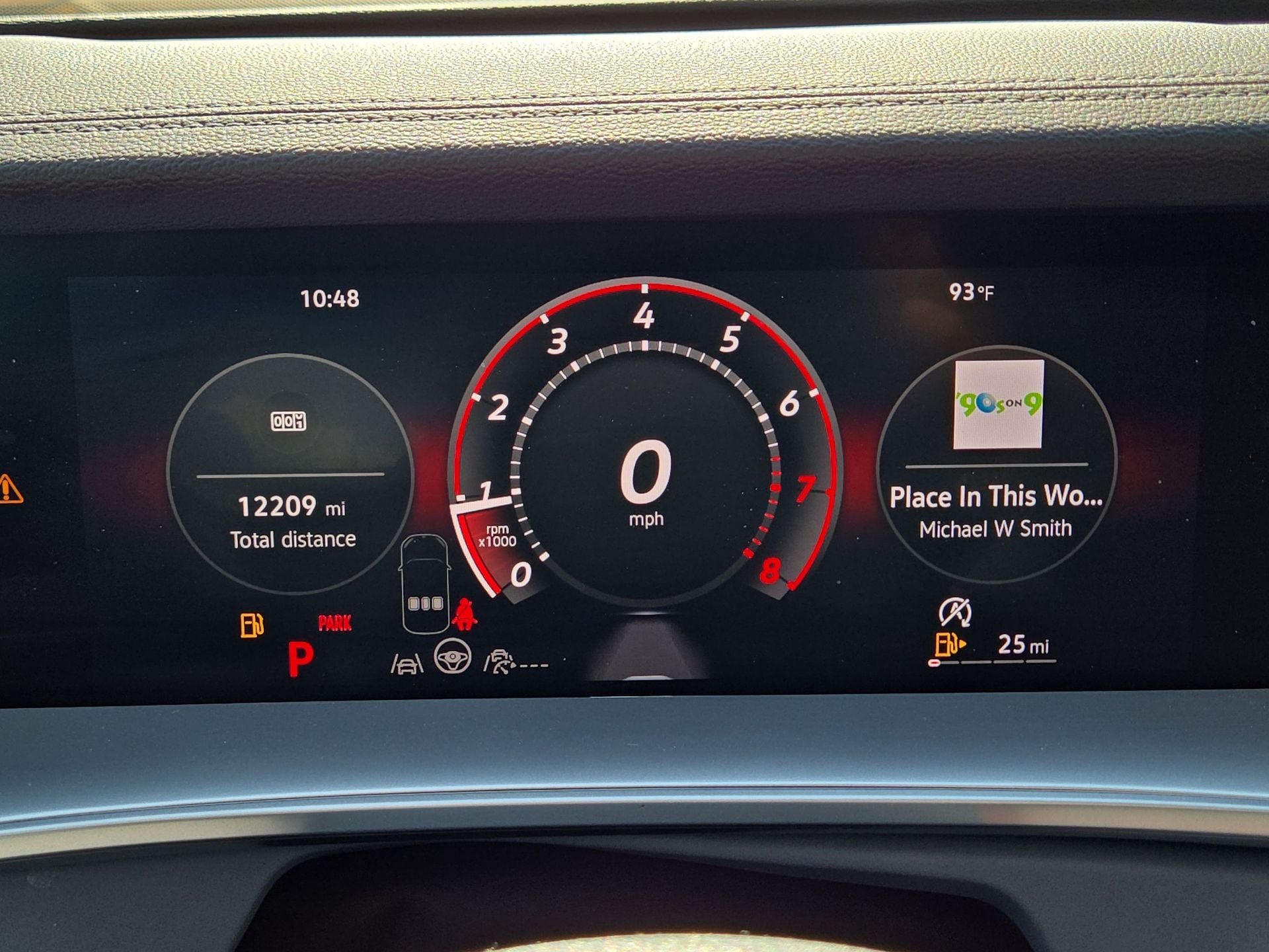 Used 2025 Volkswagen Tiguan SE FWD image 20