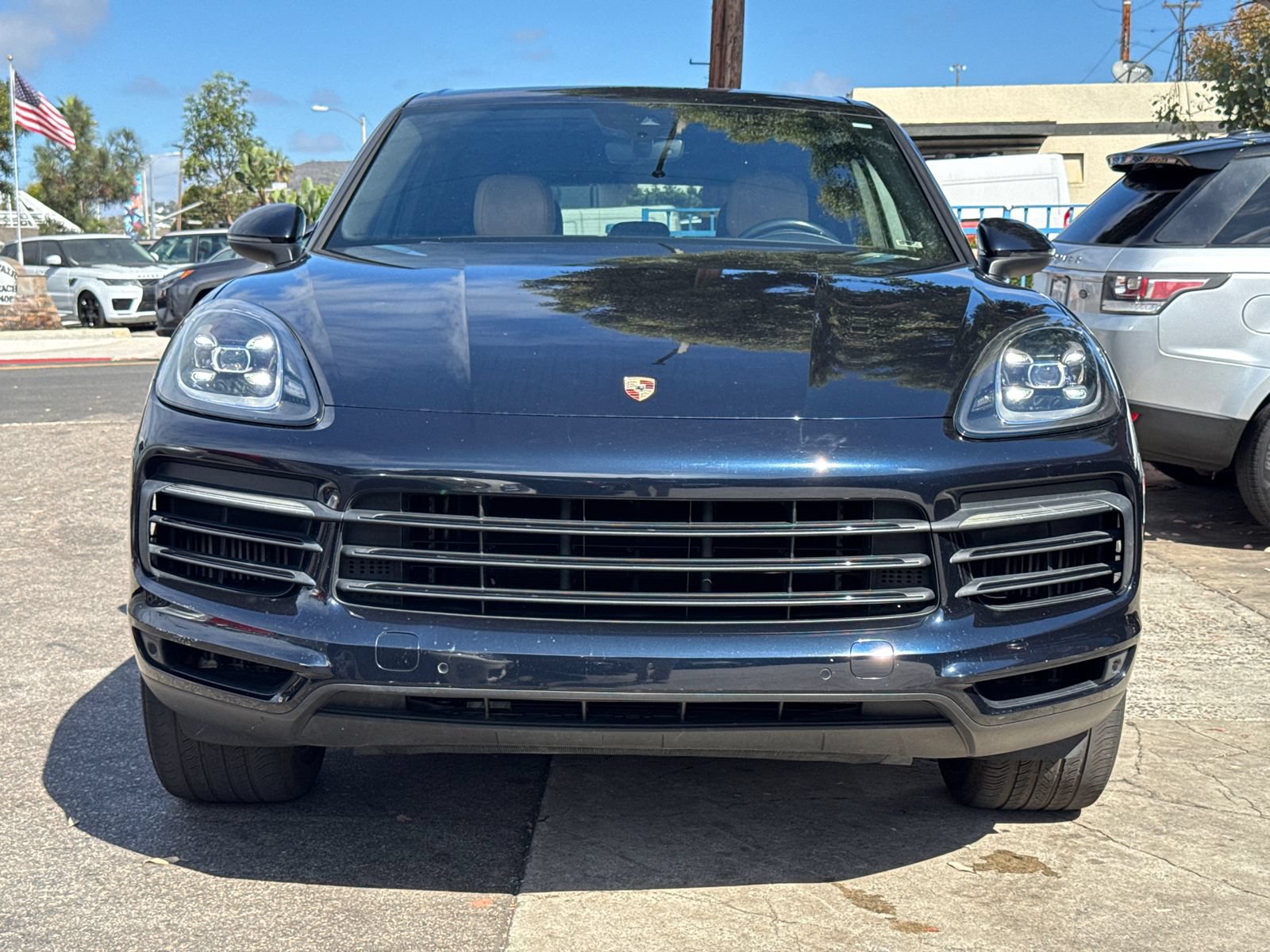 Used 2019 Porsche Cayenne AWD/4WD image 3