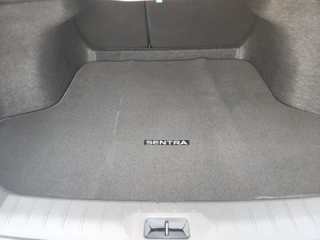New 2027 Nissan Sentra SR w/ SR Premium Package FWD image 27
