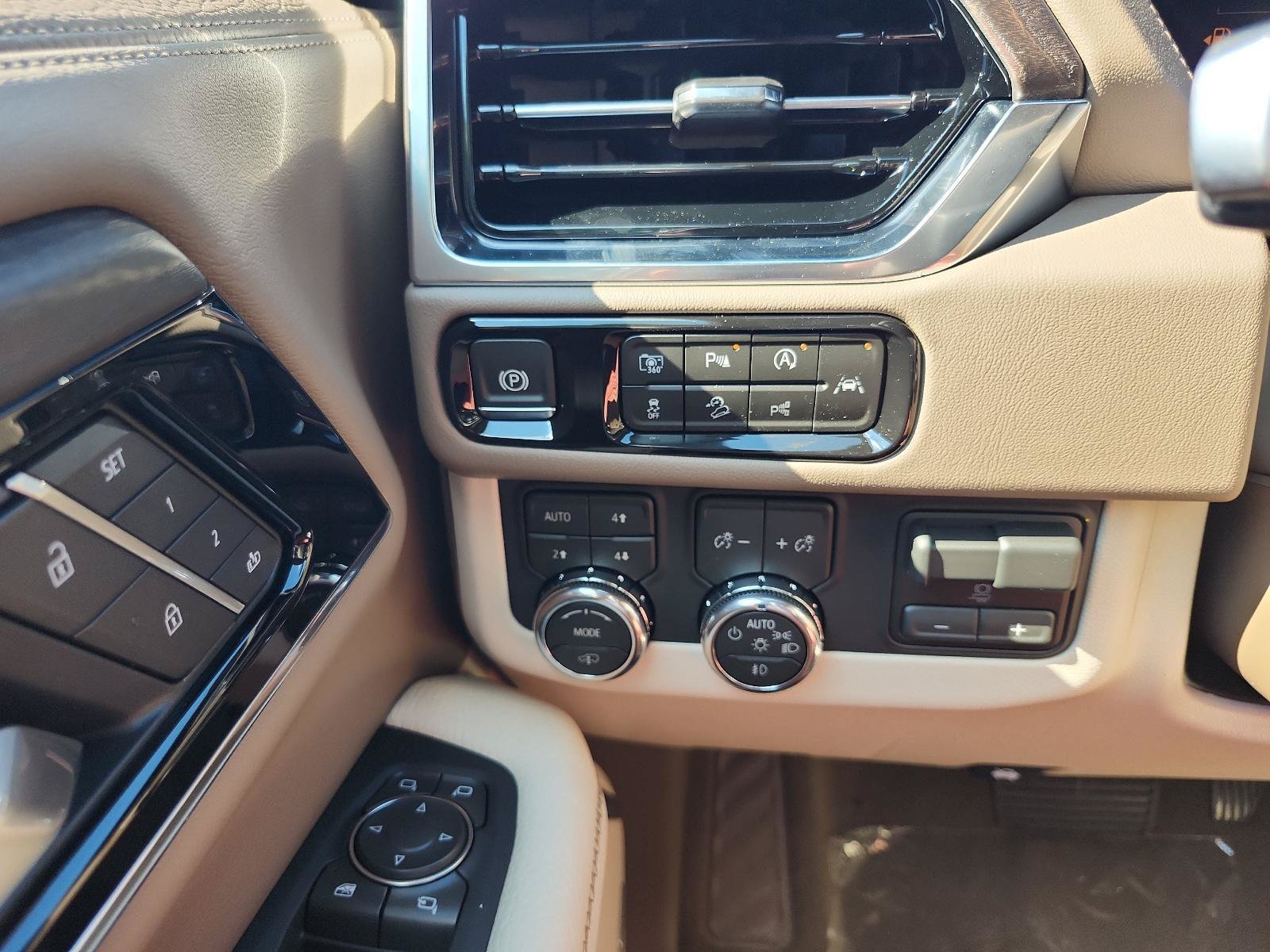 New 2027 GMC Yukon Denali w/ Denali Reserve Package AWD/4WD image 19