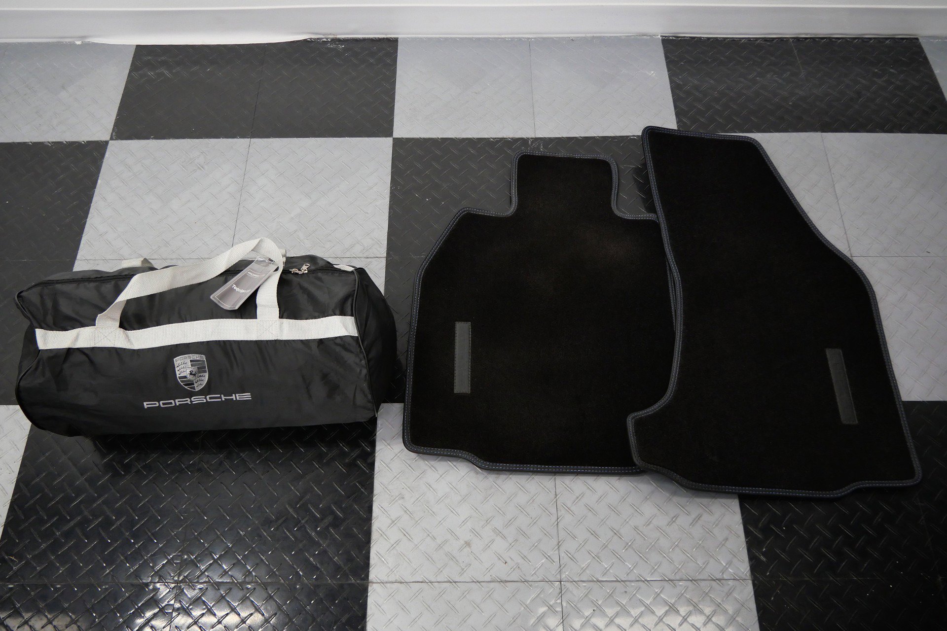 Used 2011 Porsche 911 Speedster image 44