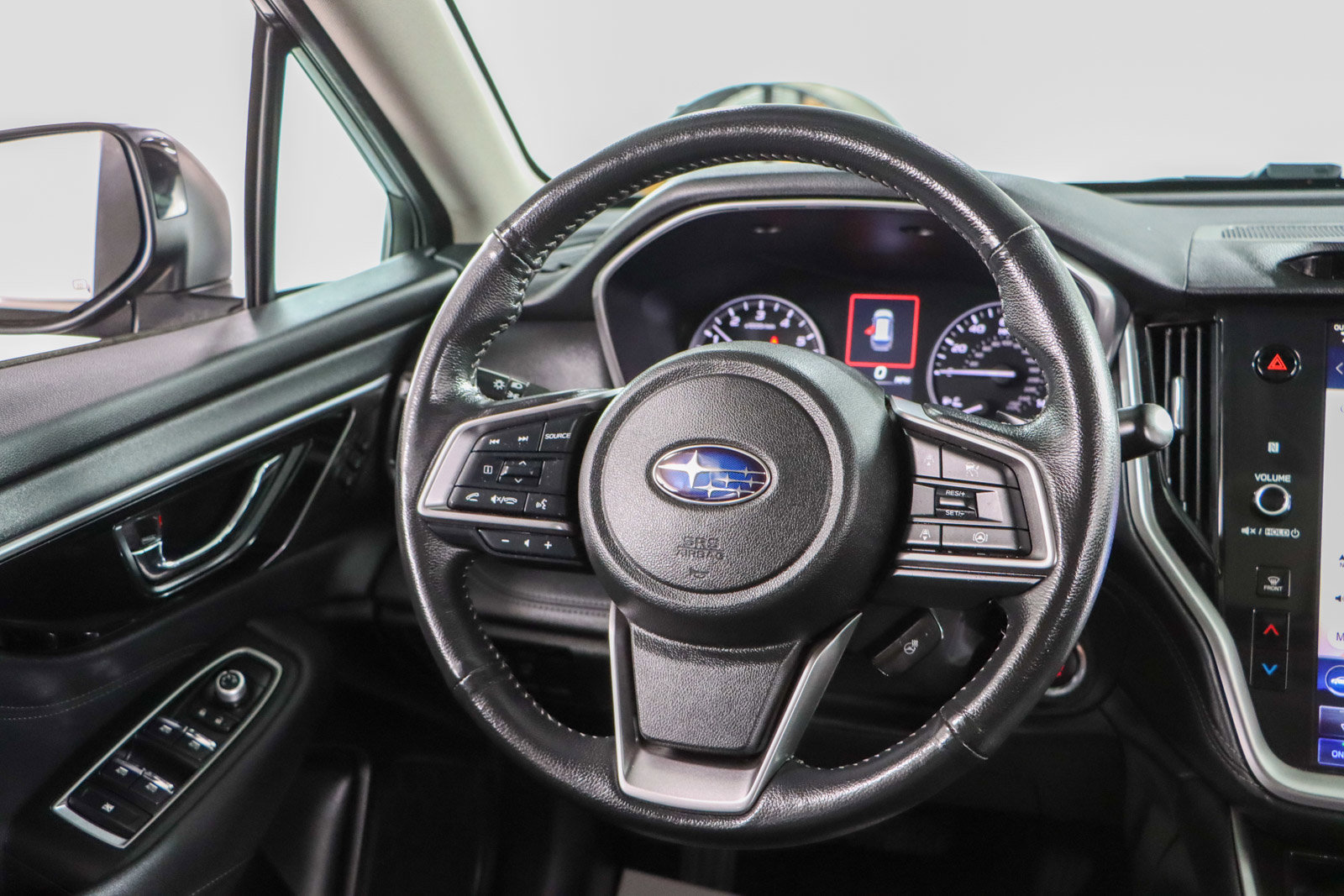 Used 2023 Subaru Outback Limited image 12