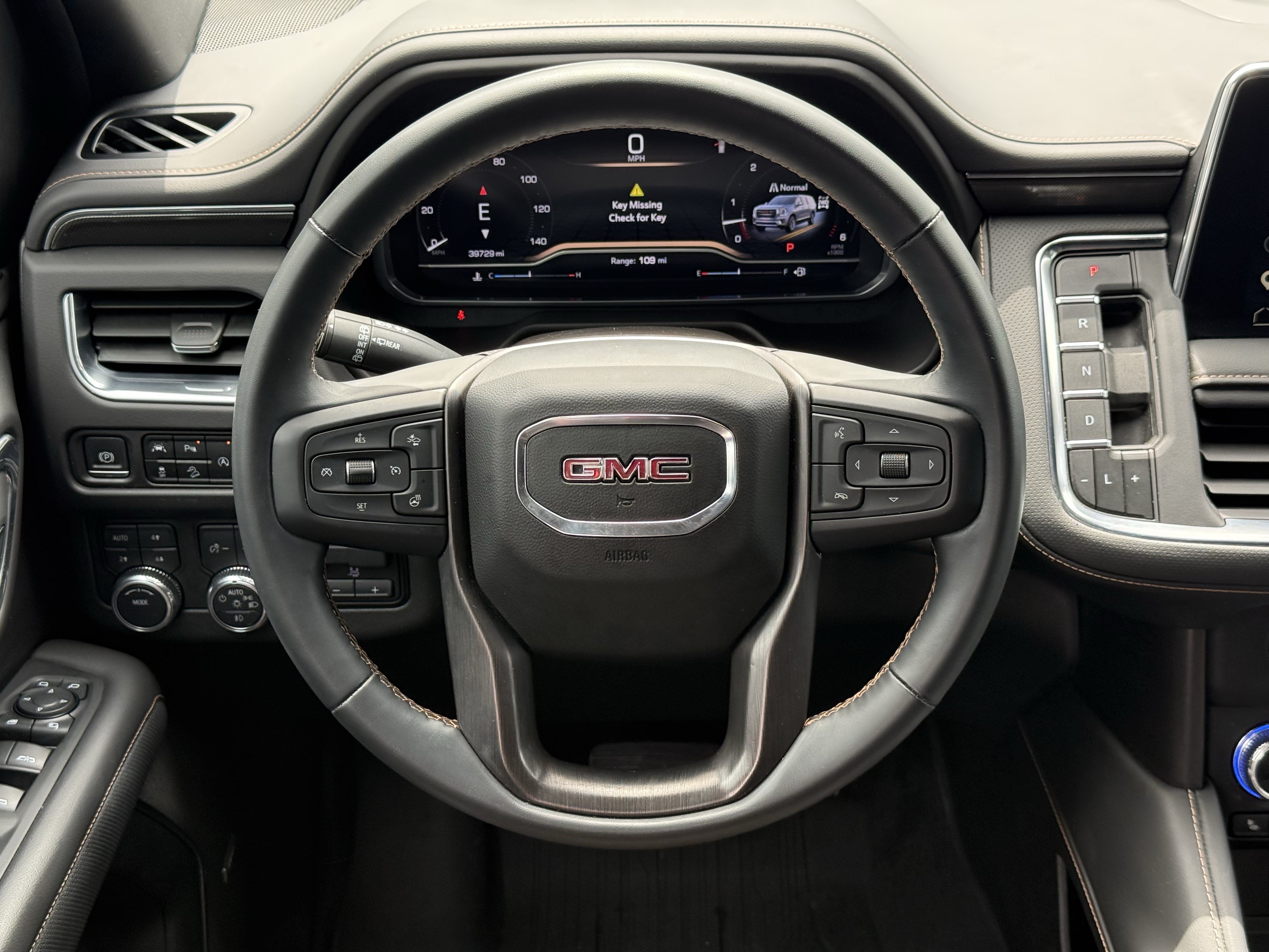 Used 2023 GMC Yukon AT4 w/ Max Trailering Package AWD/4WD image 15
