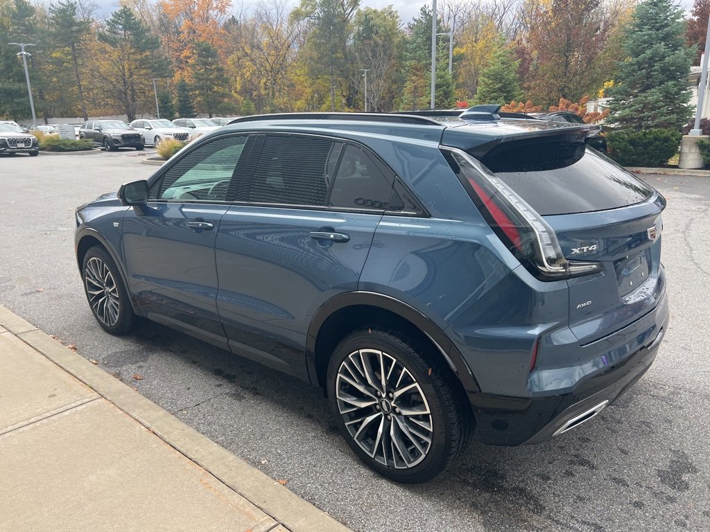 Used 2025 Cadillac XT4 Sport image 38