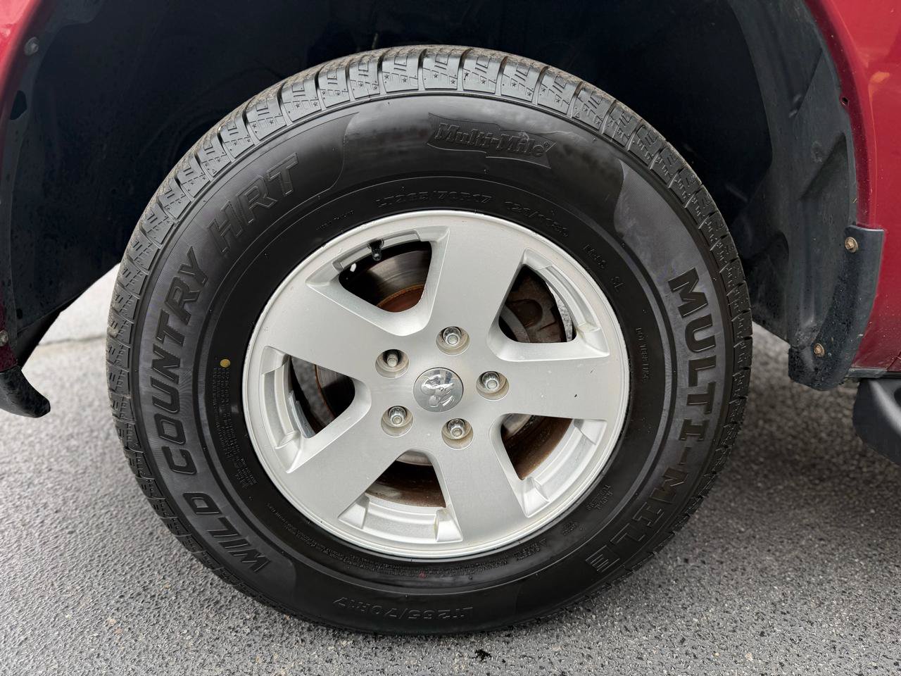 Used 2014 RAM 1500 Express AWD/4WD image 9