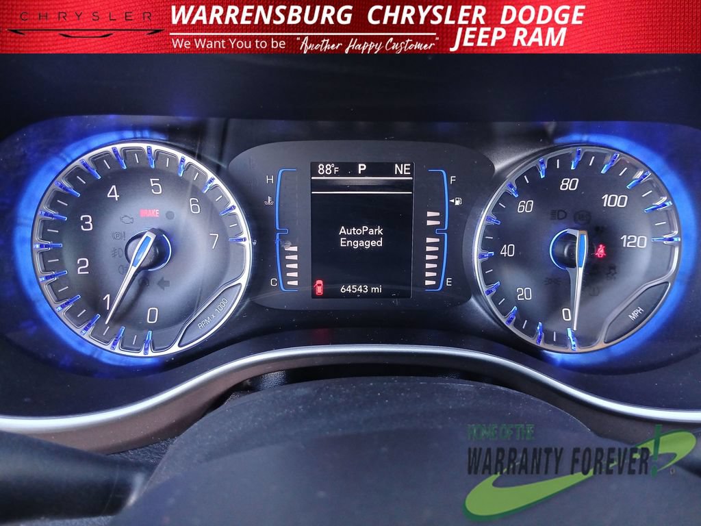 Used 2023 Chrysler Voyager LX FWD image 17