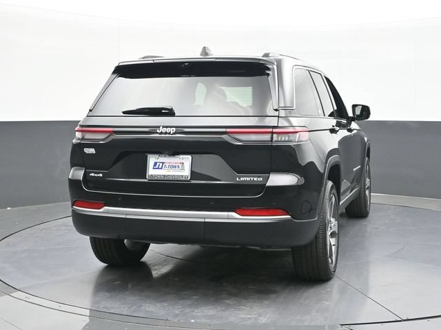 Used 2026 Jeep Grand Cherokee Limited w/ Luxury Tech Group II AWD/4WD image 13