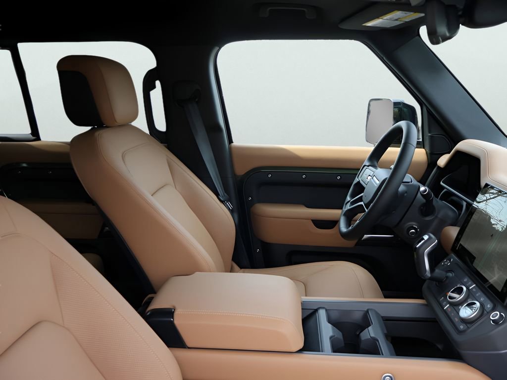 New 2026 Land Rover Defender 110 X-Dynamic SE image 9