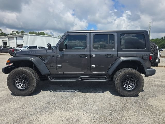Used 2021 Jeep Wrangler Unlimited Sport AWD/4WD image 2