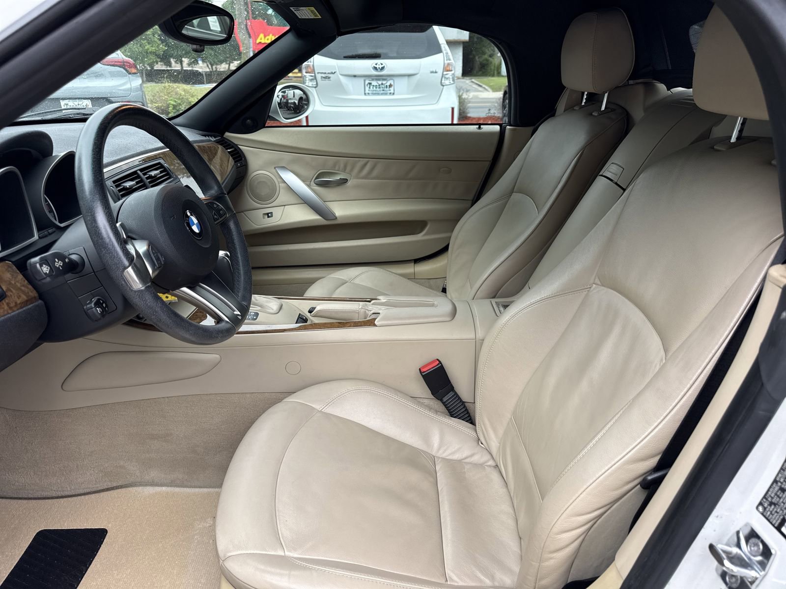 Used 2007 BMW Z4 3.0i RWD image 18