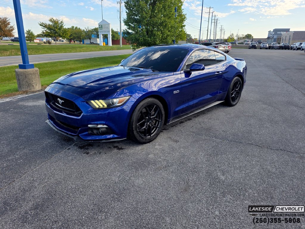 Used 2016 Ford Mustang GT RWD image 1