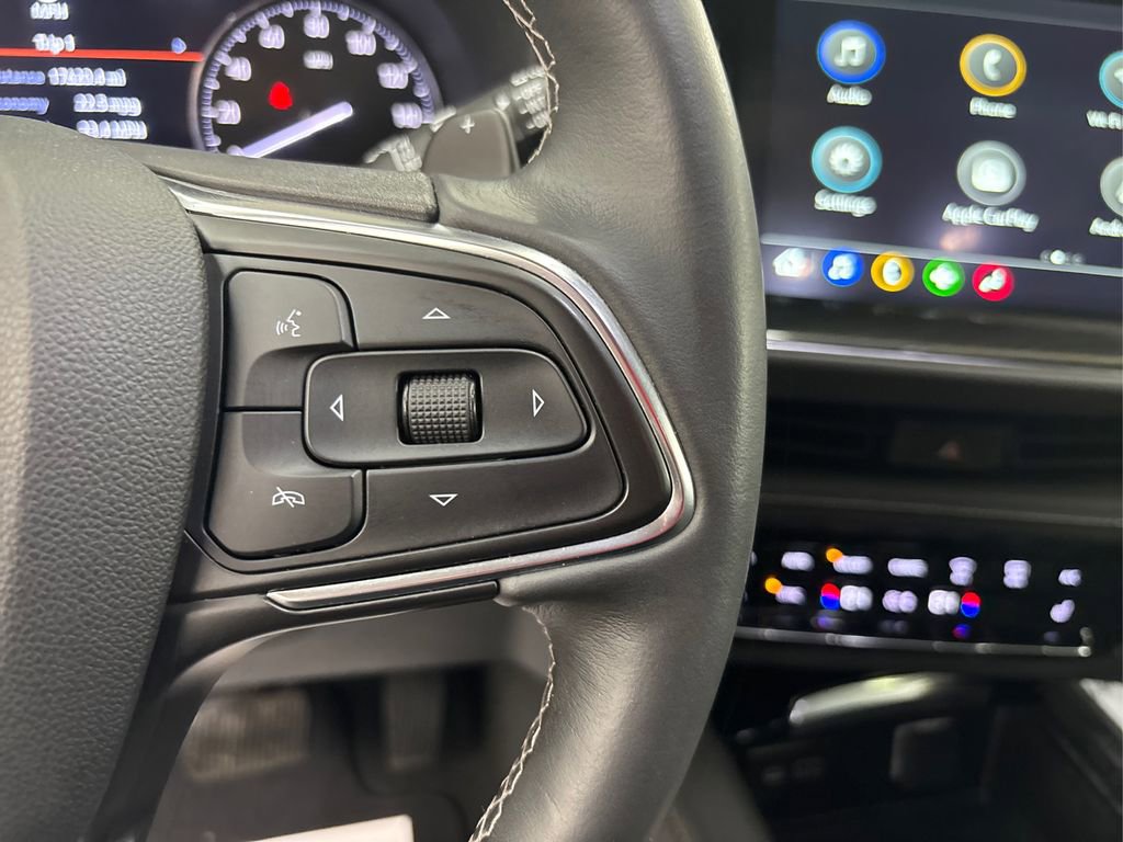 Used 2023 Buick Envision Essence image 28