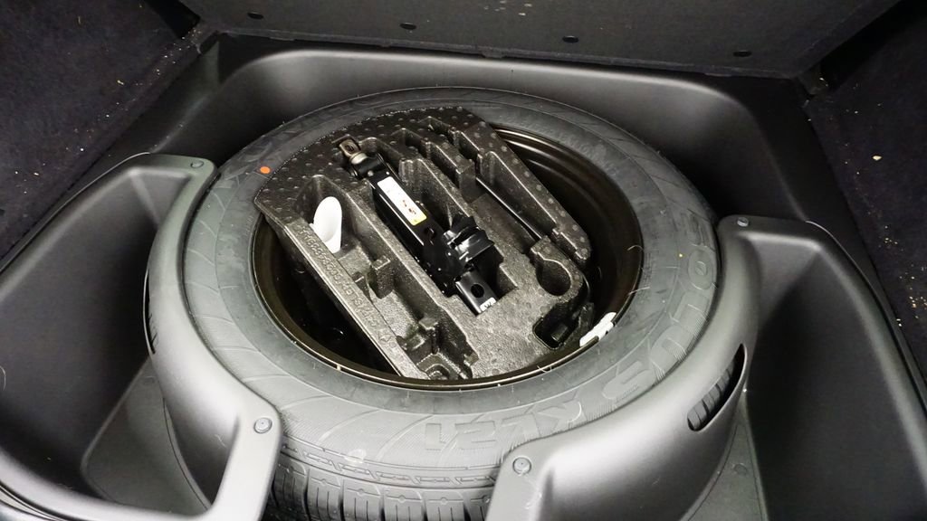 Certified 2017 Jeep Grand Cherokee Overland image 22