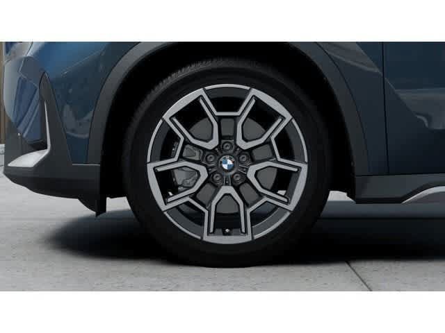 New 2027 BMW X1 xDrive28i AWD/4WD image 7
