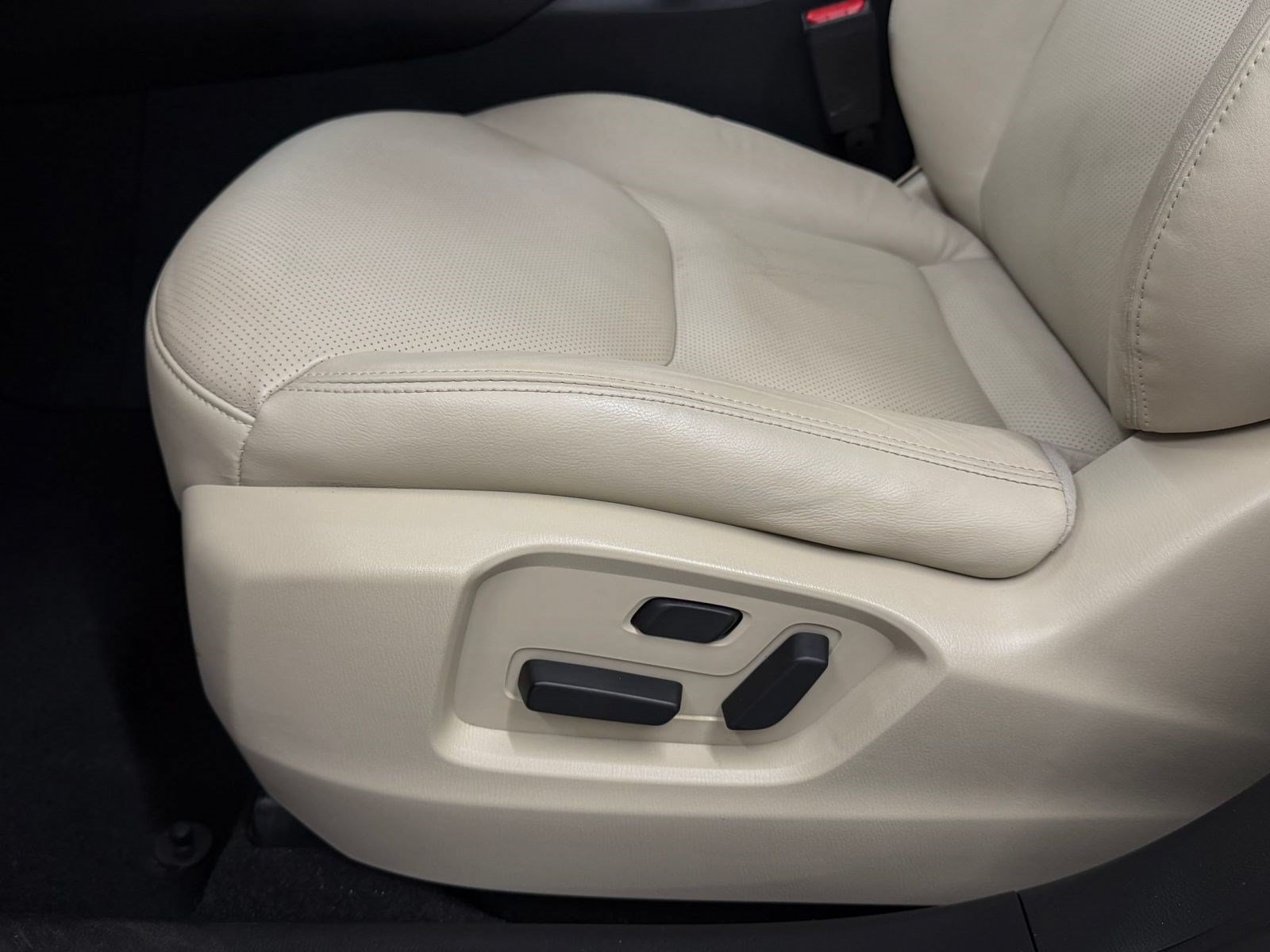 Used 2022 MAZDA CX-9 Touring AWD/4WD image 13