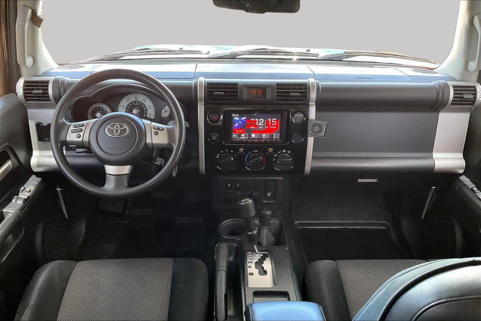 Used 2011 Toyota FJ Cruiser 4WD w/ TRD Sport Pkg image 13