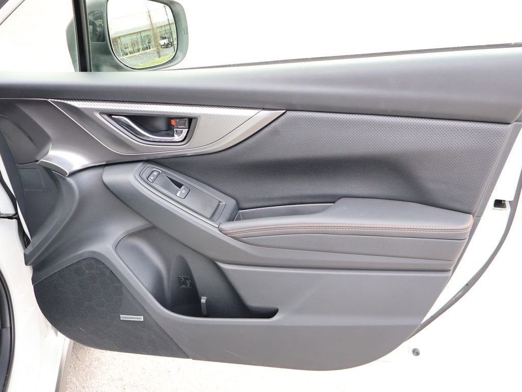 Used 2023 Subaru Crosstrek 2.5i Limited w/ Popular Package #4 image 13