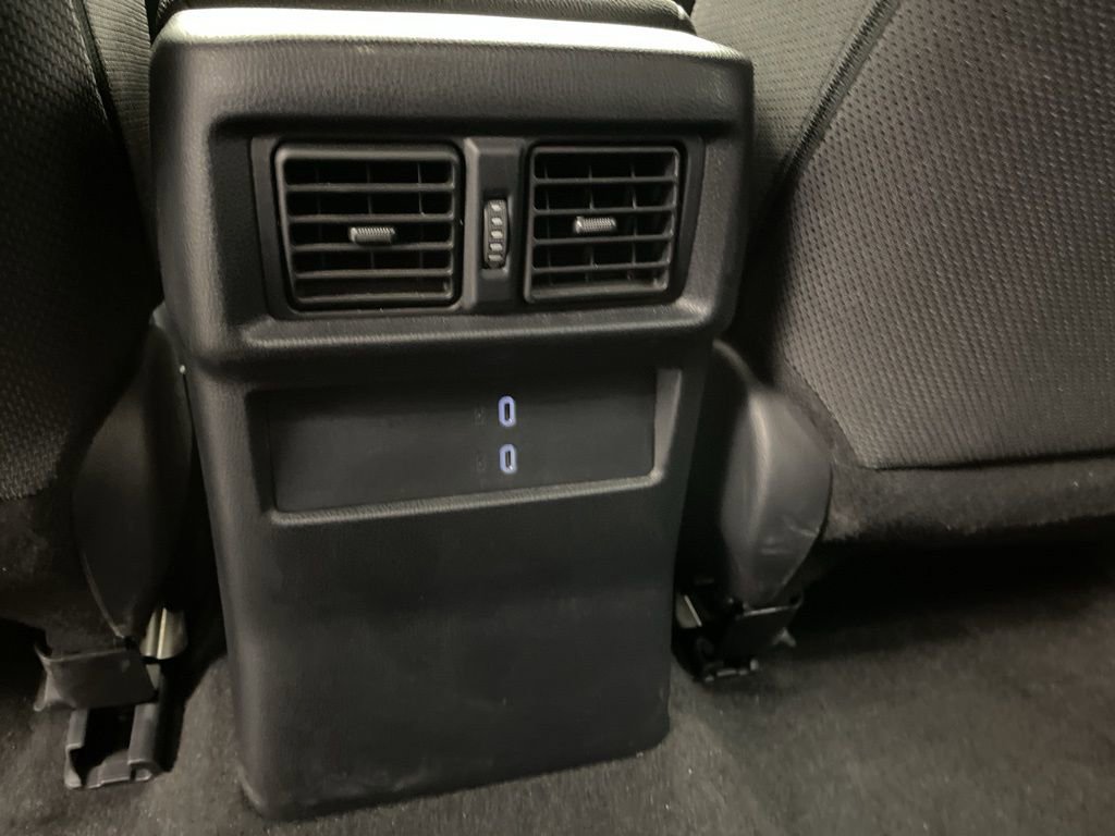 Used 2025 Toyota 4Runner SR5 image 27