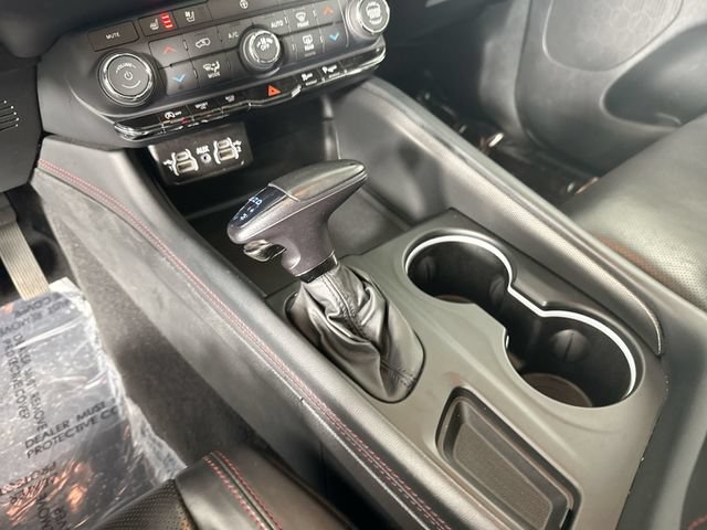 Used 2024 Dodge Durango GT AWD/4WD image 17