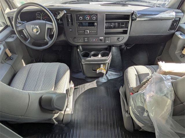 New 2025 Chevrolet Express 3500 w/ Power Convenience Package image 23