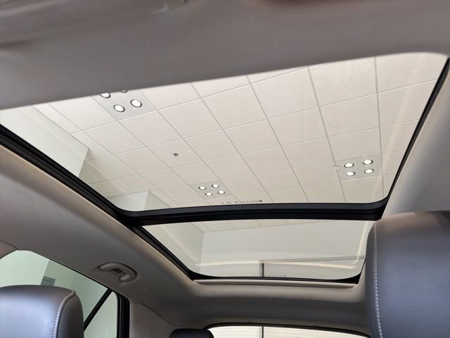 Certified 2022 Buick Envision Essence w/ Technology Package I FWD image 30