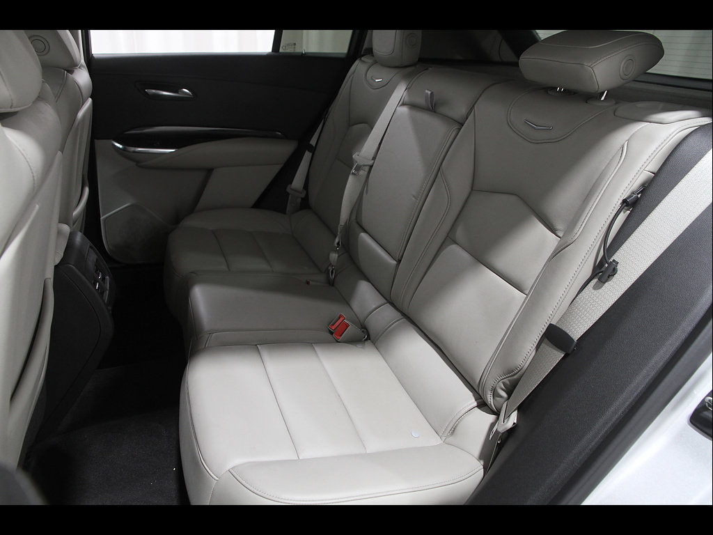 Used 2019 Cadillac XT4 Premium Luxury w/ Cold Weather Package AWD/4WD image 19