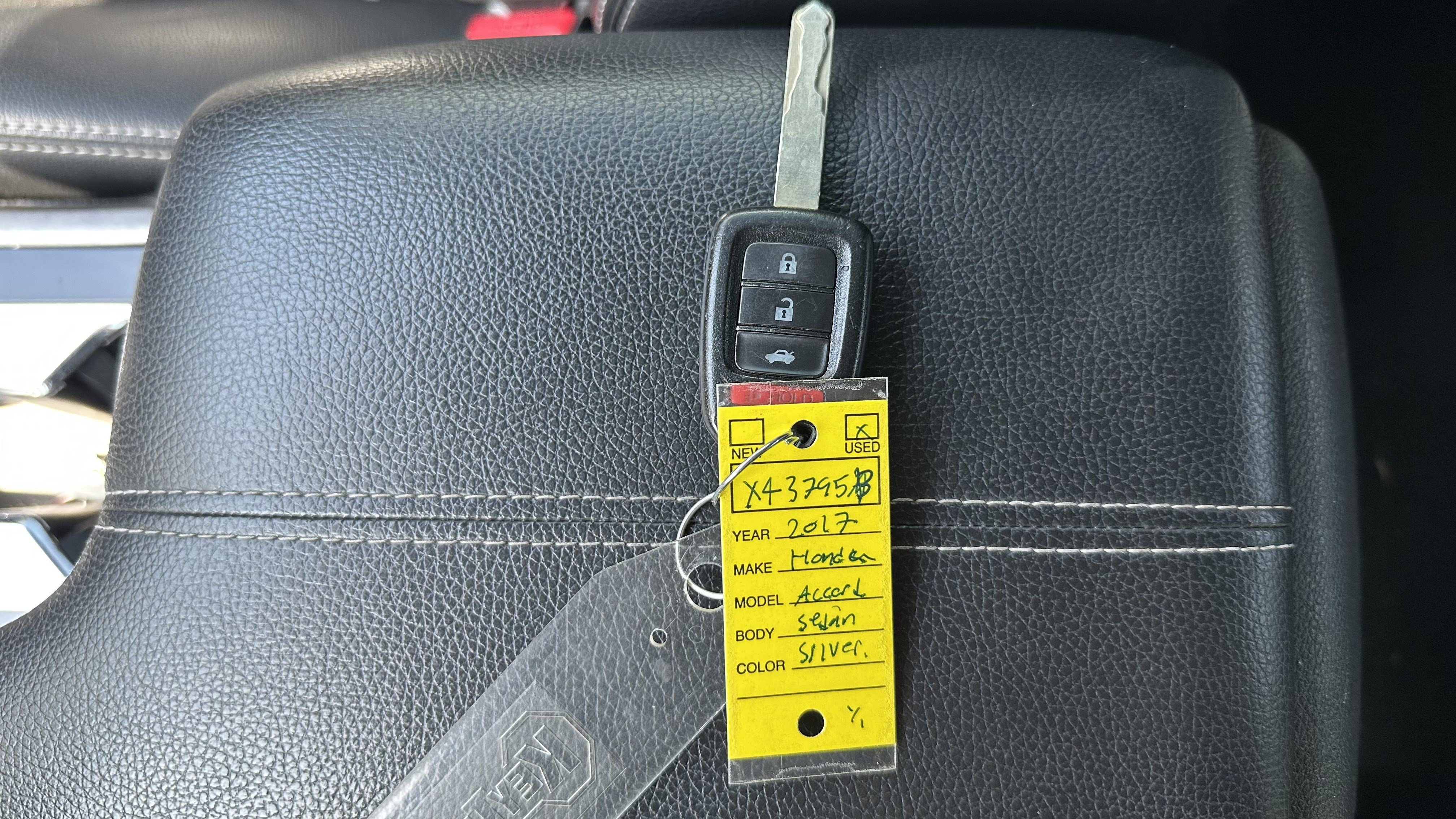 Used 2017 Honda Accord Sport image 35