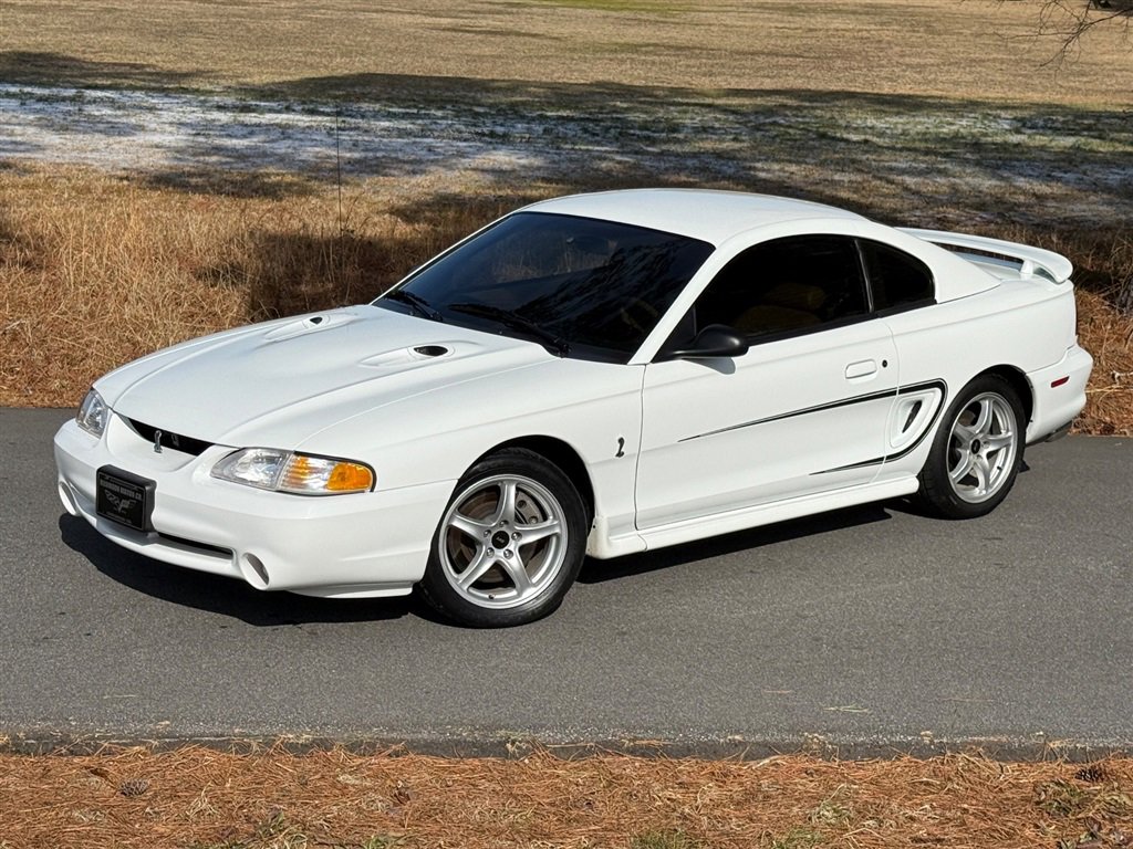 Used 1997 Ford Mustang Cobra image 9