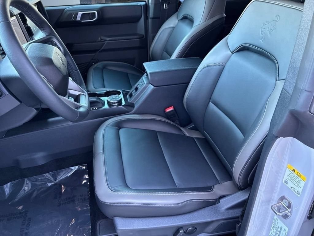 Used 2026 Ford Bronco Outer Banks w/ Sasquatch Package AWD/4WD image 26