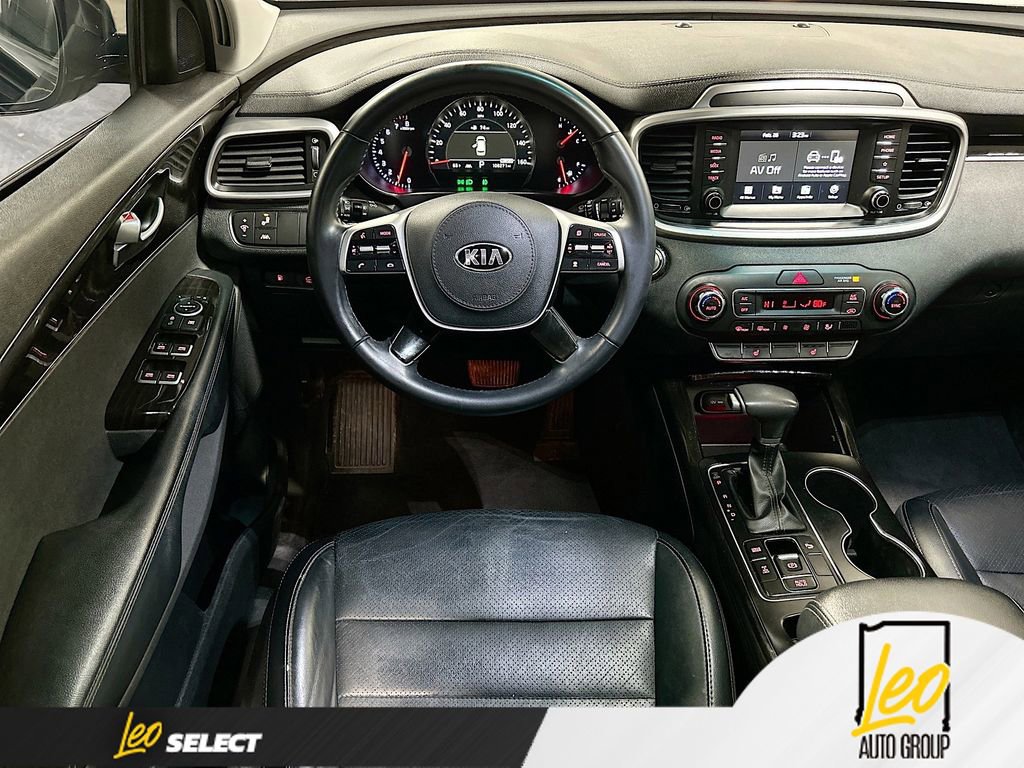 Used 2020 Kia Sorento EX image 22
