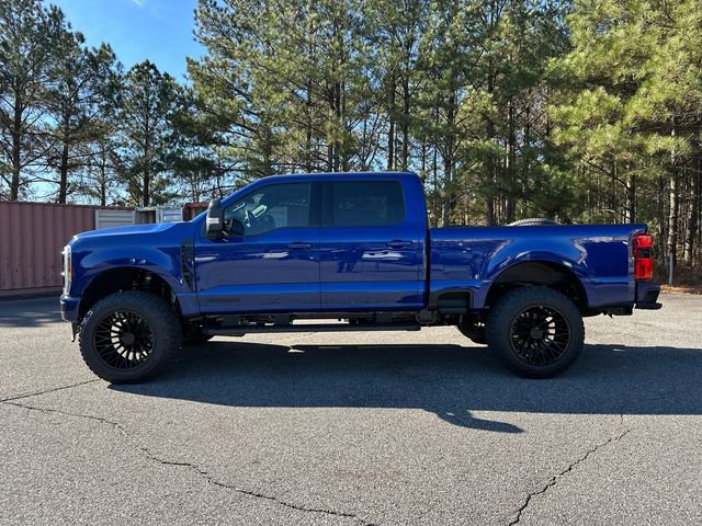New 2026 Ford F250 Lariat w/ Black Appearance Package image 4