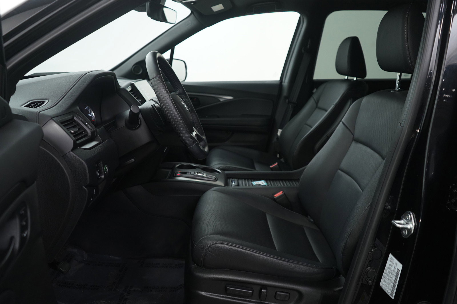 Used 2023 Honda Passport EX-L image 14