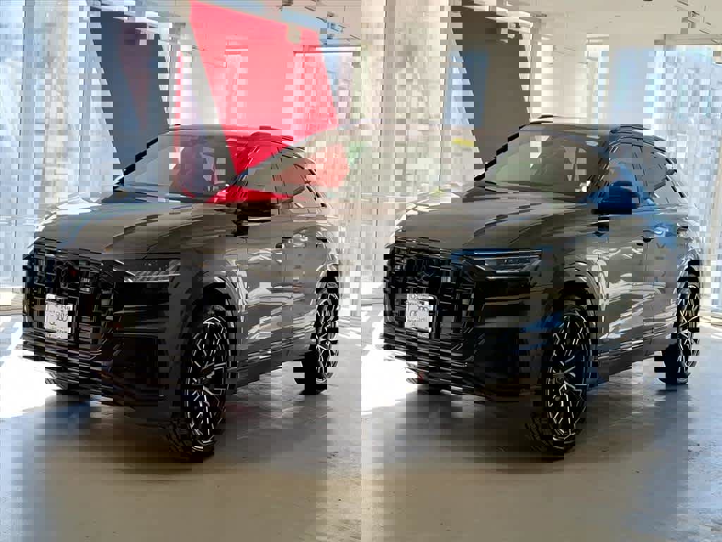 Used 2022 Audi SQ8 Prestige image 1