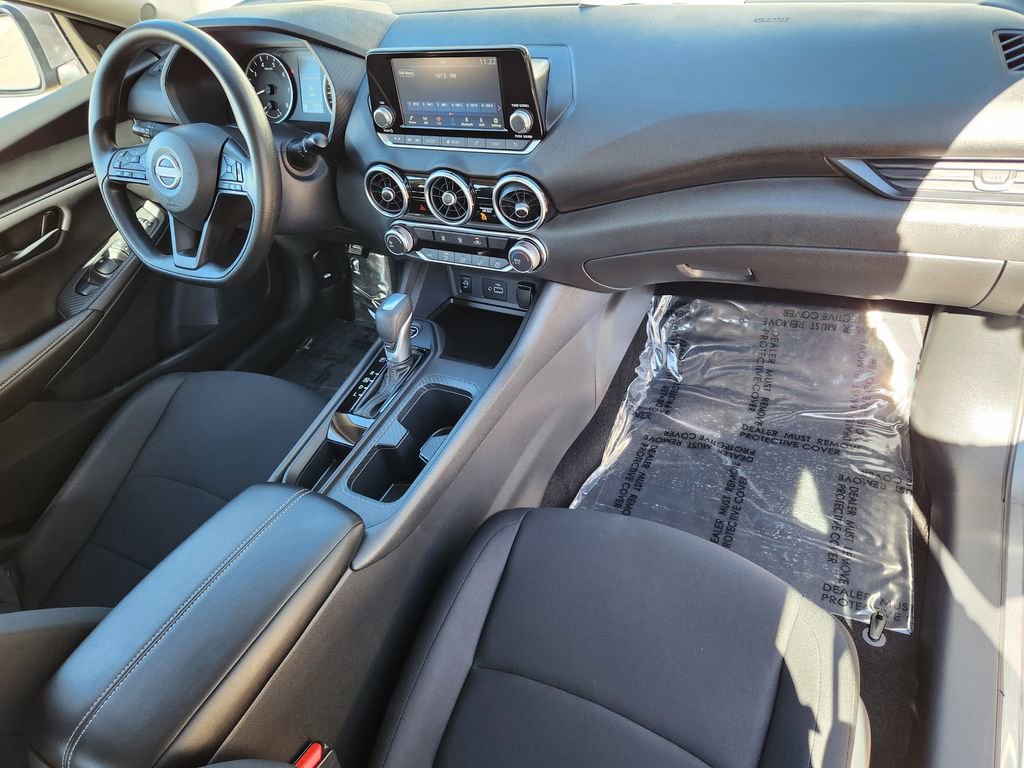 Used 2025 Nissan Sentra S image 15