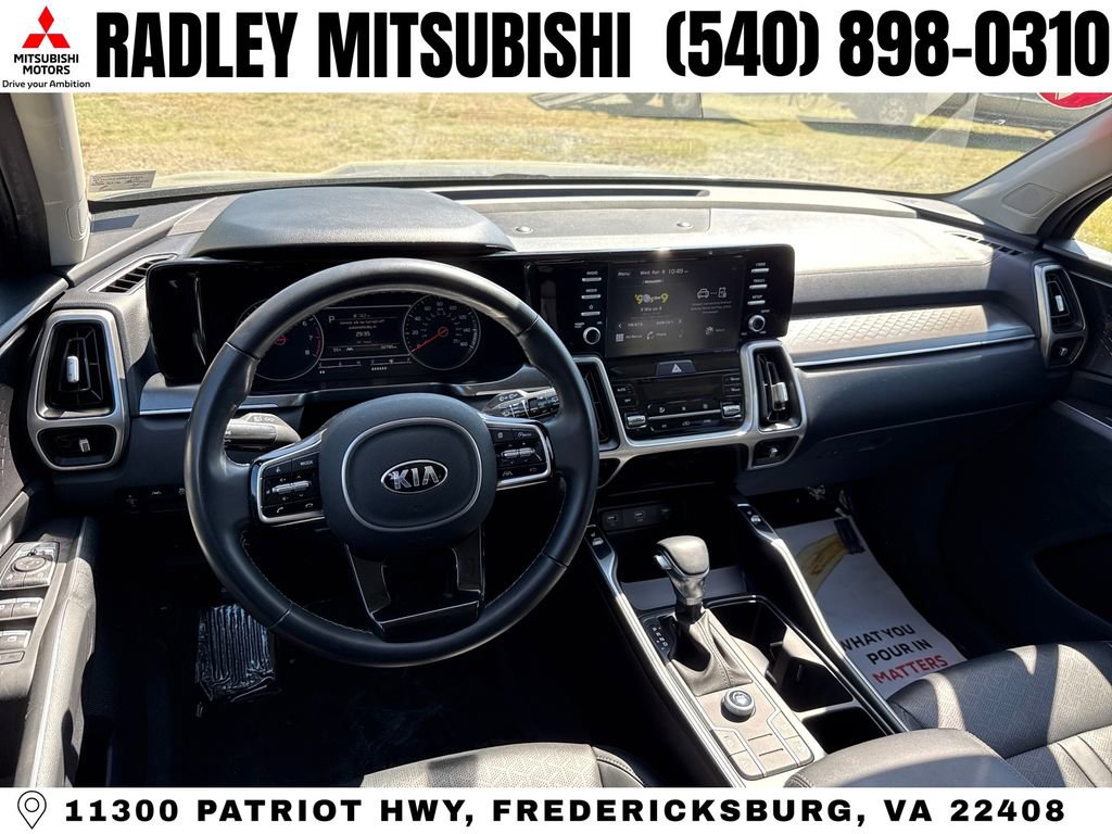 Used 2021 Kia Sorento S w/ Panoramic Sunroof Package image 14