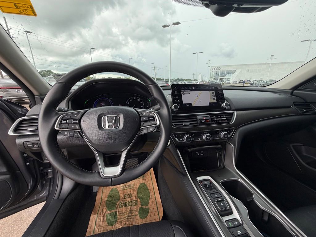 Used 2021 Honda Accord Touring image 12