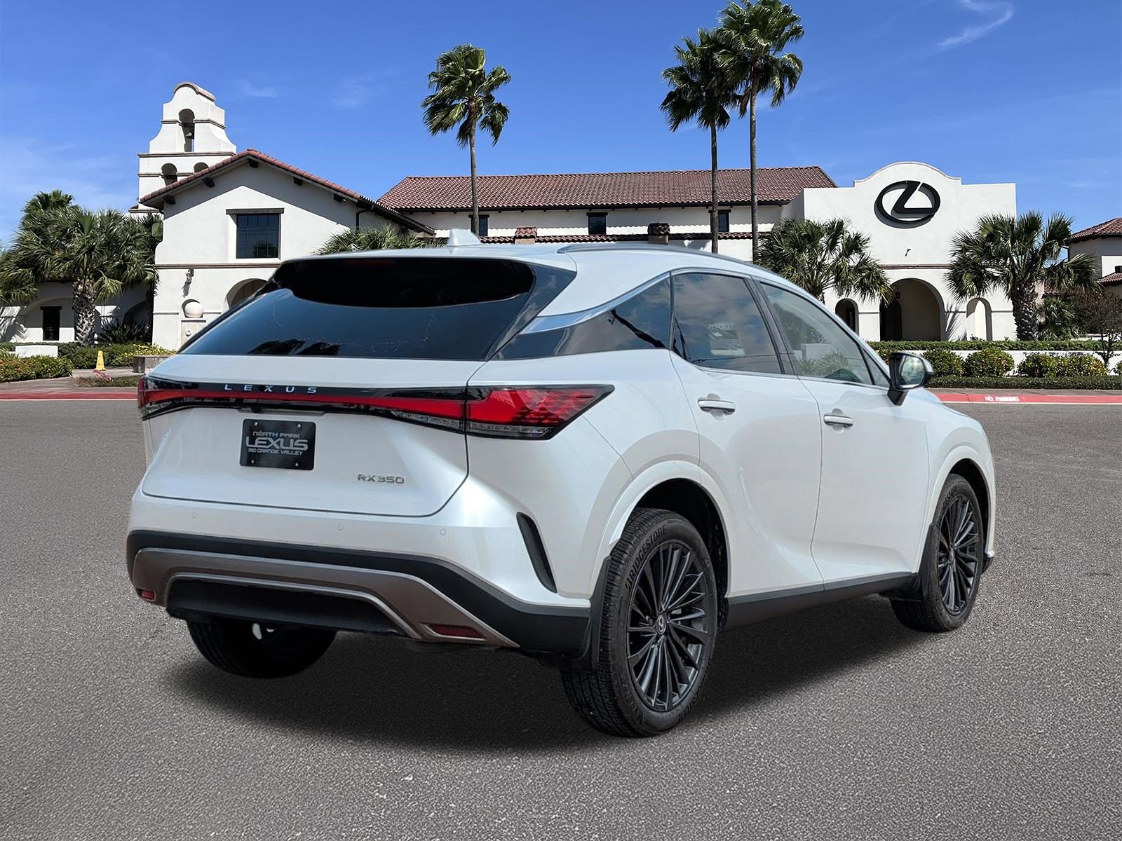 Certified 2024 Lexus RX 350 Premium w/ Accessory Package (Z1) FWD image 2