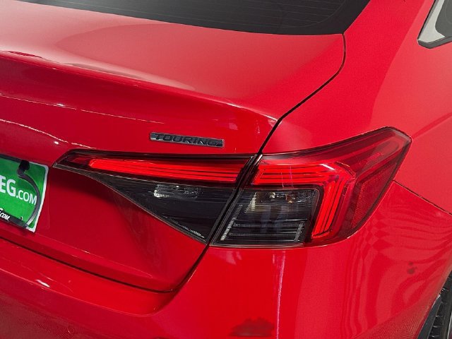 Used 2023 Honda Civic Touring image 32