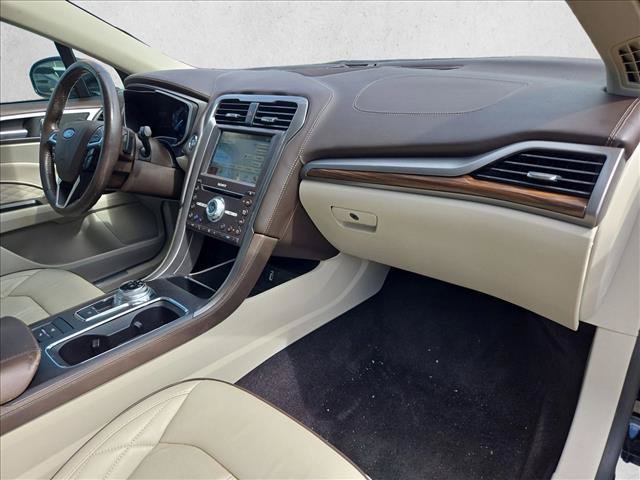 Used 2017 Ford Fusion Platinum FWD image 21