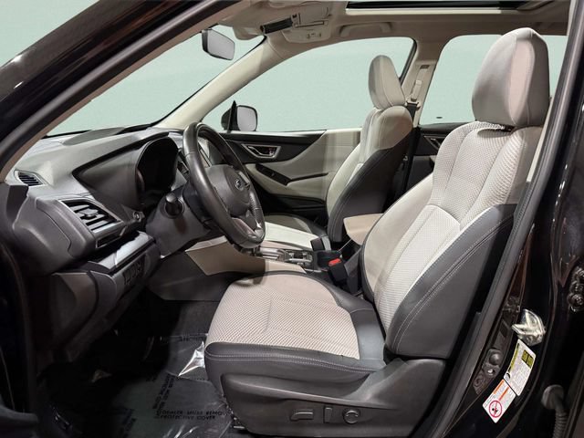 Used 2019 Subaru Forester Premium AWD/4WD image 27