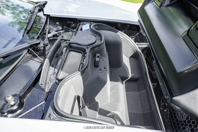 Used 2005 Ford GT RWD image 67