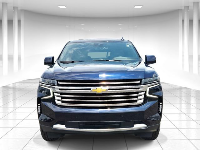 Used 2024 Chevrolet Suburban High Country w/ Advanced Technology Package AWD/4WD image 5