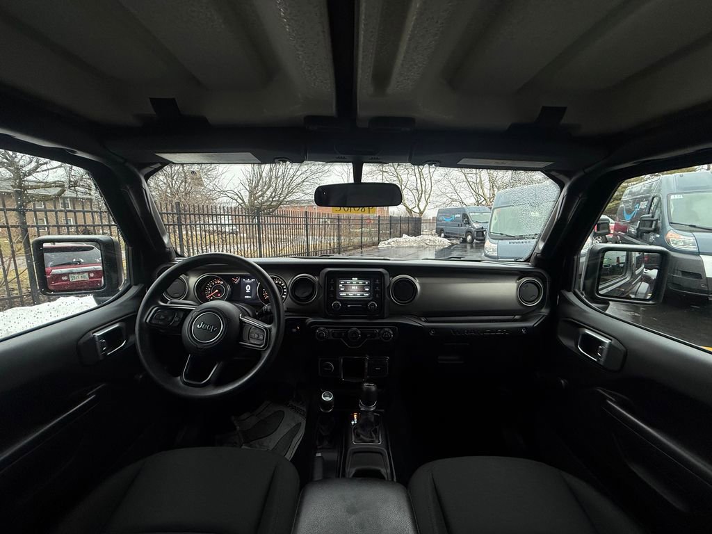 Used 2019 Jeep Wrangler Sport image 11