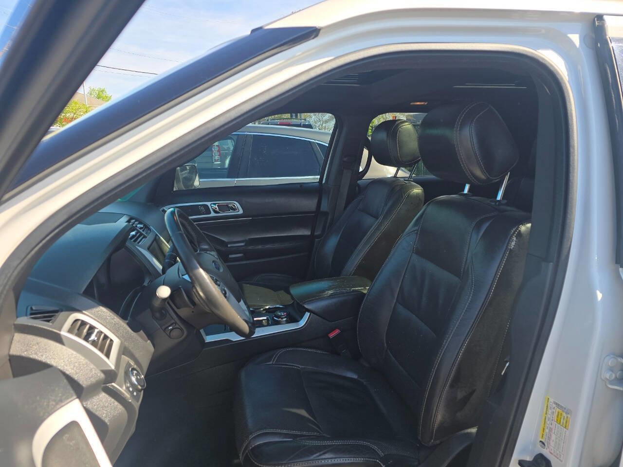 Used 2014 Ford Explorer Sport w/ Equipment Group 401A AWD/4WD image 10