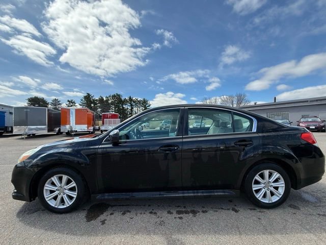 Used 2011 Subaru Legacy 2.5i Premium w/ All-Weather Pkg image 7