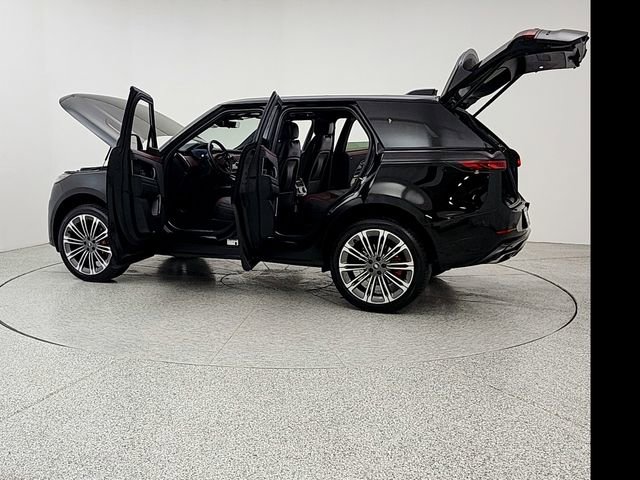 Certified 2024 Land Rover Range Rover Sport Dynamic SE image 12